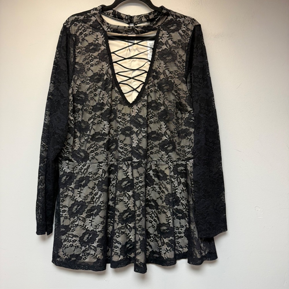 Torrid Laceup Lace Peplum Top Womens 3X Black New Floral Long Sleeve Goth 120346